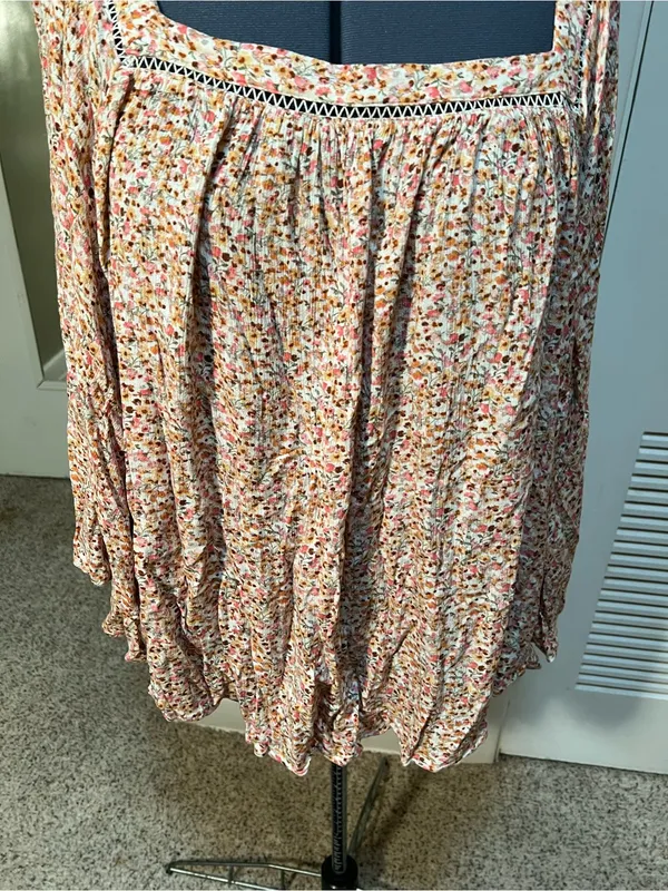 Lane Bryant Womens Plus Sz 26/28 Peasant Blouse Batwing Square Neck Ditsy Floral - Image 3
