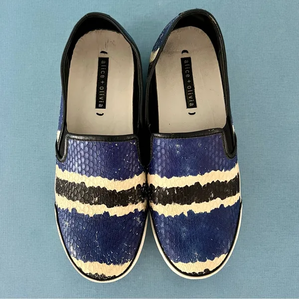 Alice + Olivia Faux‎ Snakeskin Blue Black Slip On Sneakers - Image 5
