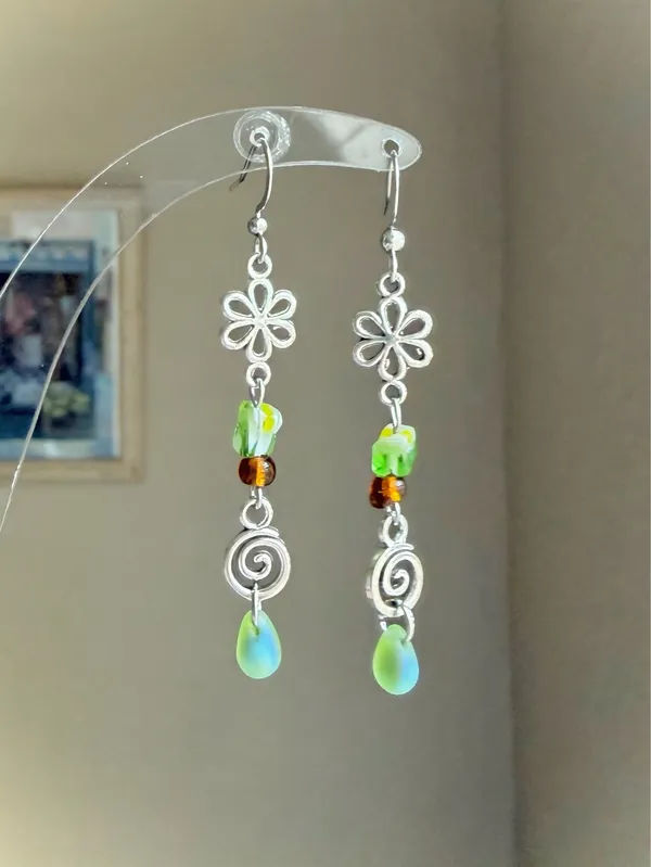 Handmade quality glass beads & flower fairy boho cottage whimsical dangle earrings 💐🍃 - Image 2