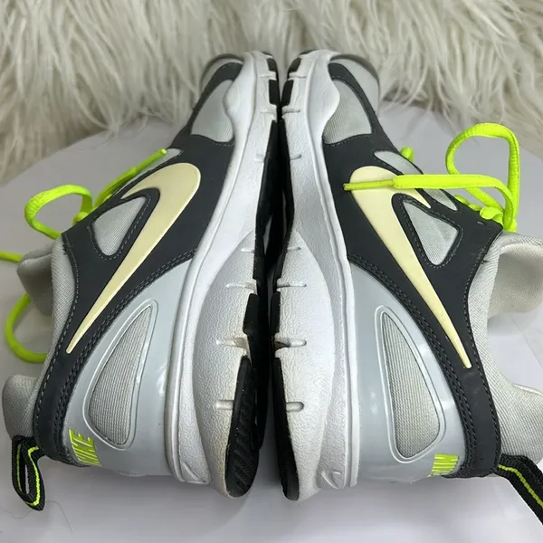 Nike Training In Season TR2 Size 7.5. Light dark gray / green. - Image 6