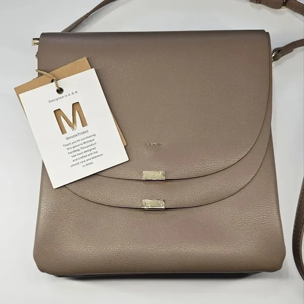 Crossbody Tan - Image 11