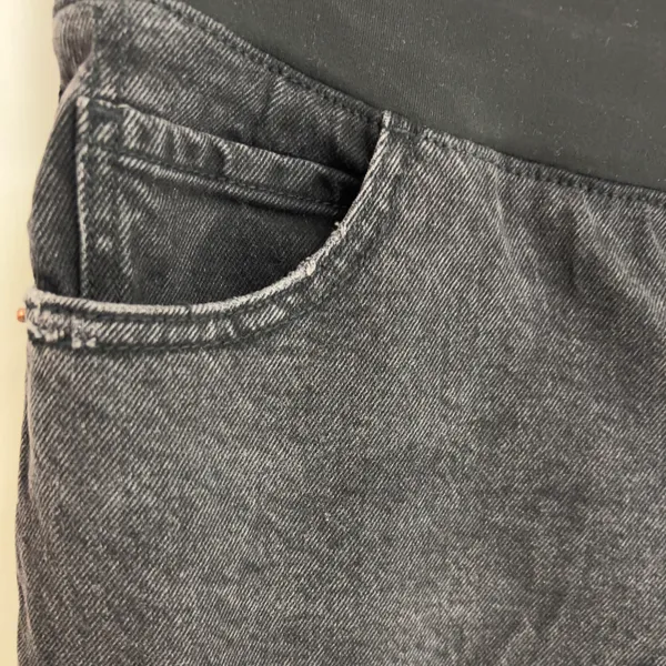 Old Navy Straight Leg Maternity Jeans NWT - Image 2