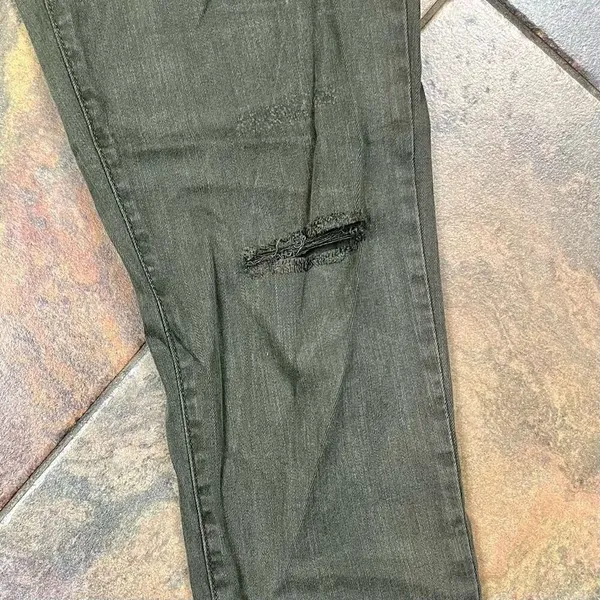 Vervet New Flying Monkey Army Green Distressed Jeans 28 - Image 3
