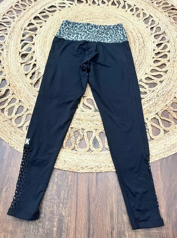 PINK - Victoria's Secret Leggings Size Med Grey Cheetah Print - Image 5