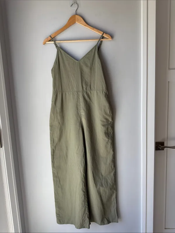 Uniqlo Linen Blend Wide Leg Jumpsuit Green - Image 2
