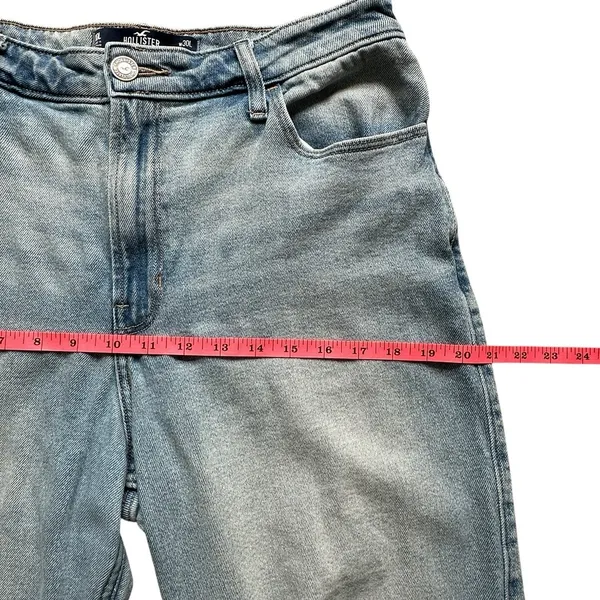 Hollister Ultra‎ High Rise Dad Jeans 10L Light Wash Ripped Knees Straight Leg - Image 5