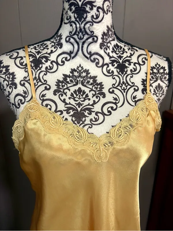 KATHRYN Vintage Yellow Lace-Trim Night Slip - Image 2