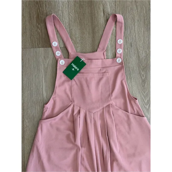 NWT Halara Adjustable Straps Pockets Waffle Casual Overalls Rose Tan Size Small - Image 8