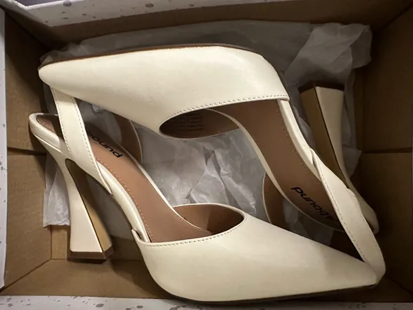 Slingback Heels White Size 6 - Image 4