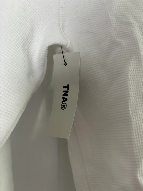 Aritzia Tna Long Sleeve - Image 3