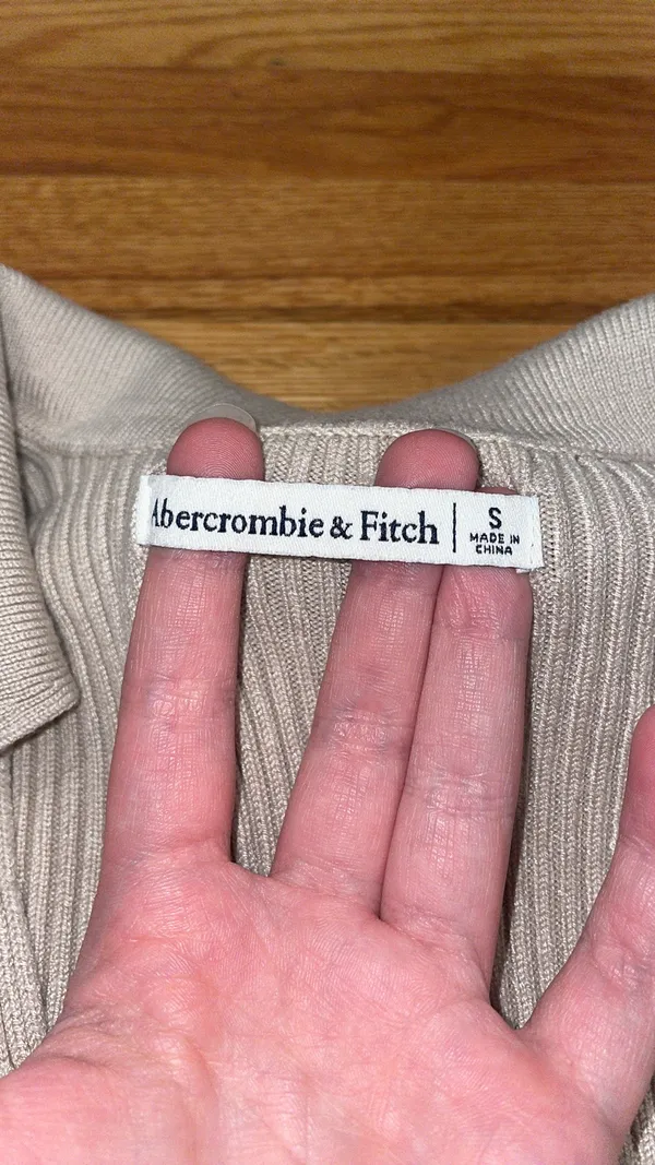 Abercrombie and fitch collared long sleeve - Image 2