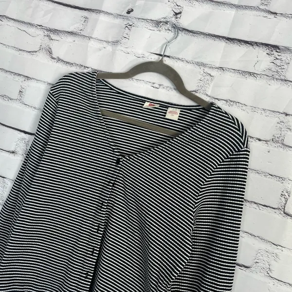 Levi’s Black White Stripe Ribbed Button Front Long Sleeve Women’s Large Top Y2K - Image 7