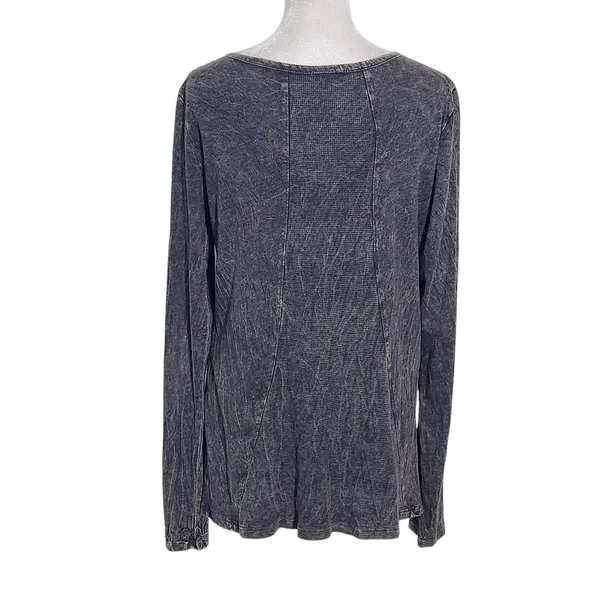 Daytrip Black Mineral Washed Tee with Metal Stud Detail Size Large - Image 2