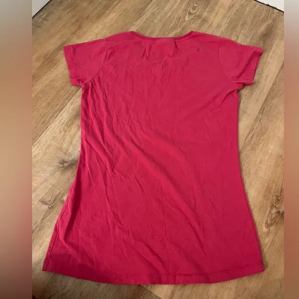 Ruby Falls Tshirt. Size small. Red - Image 2