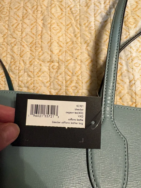 Large Kate Spade Tote - Image 5