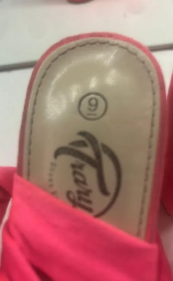 Pink Wrap Heals Size 9 - Image 2