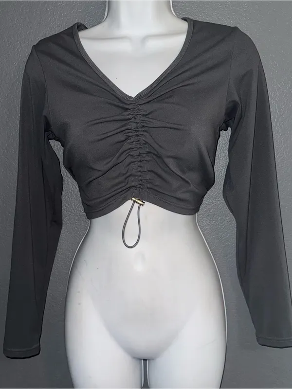 Buffbunny Women's Grey Long Sleeve Ruched Crop Athletic Top Medium - Image 2