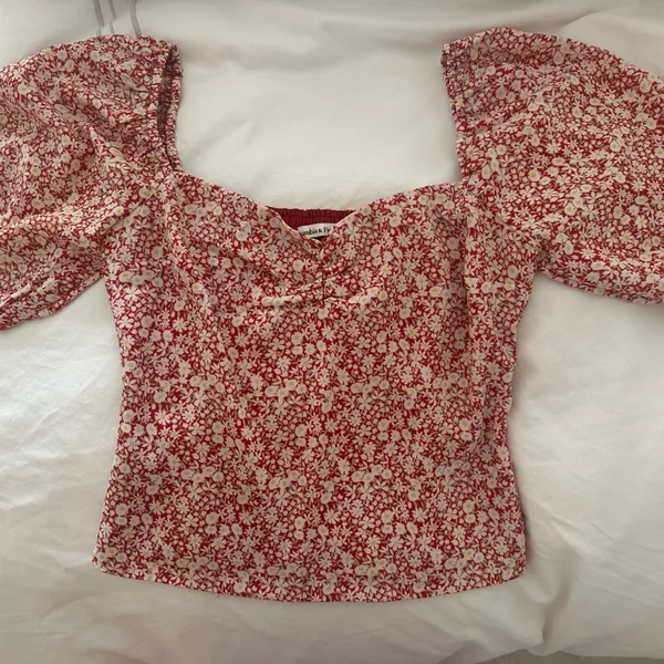 Abercrombie & Fitch Puff Sleeve Top - Image 2
