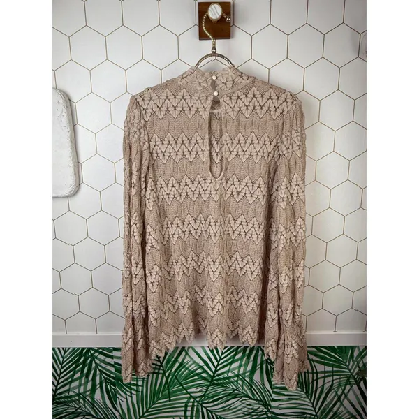 Free People Tan Lace Long Sleeve Tunic Top - Size - Medium - Image 4