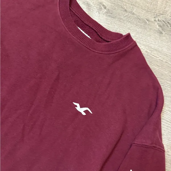 •HOLLISTER• CROPPED SWEATSHIRT - Image 4