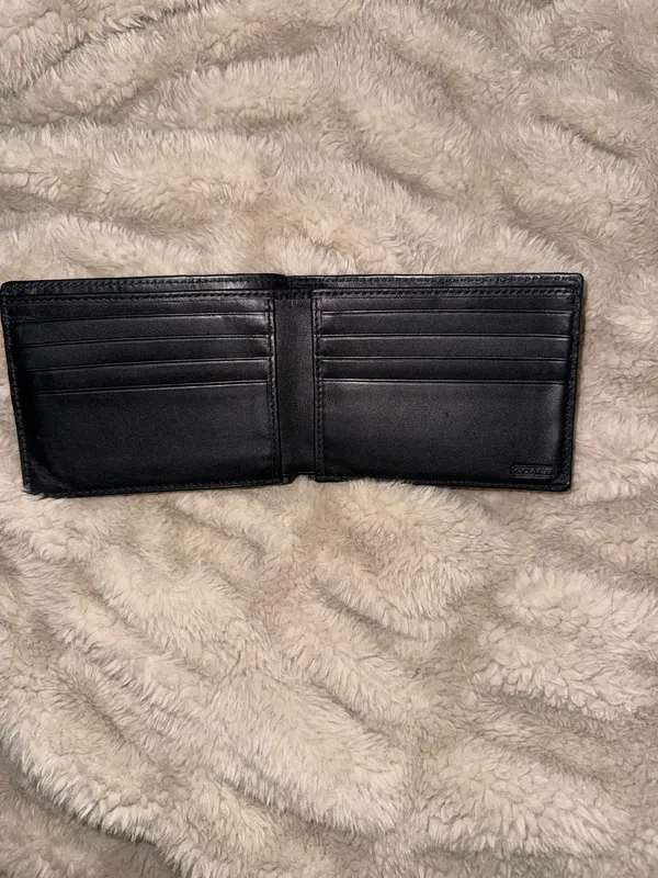 Coach Wallet Leather - Image 3