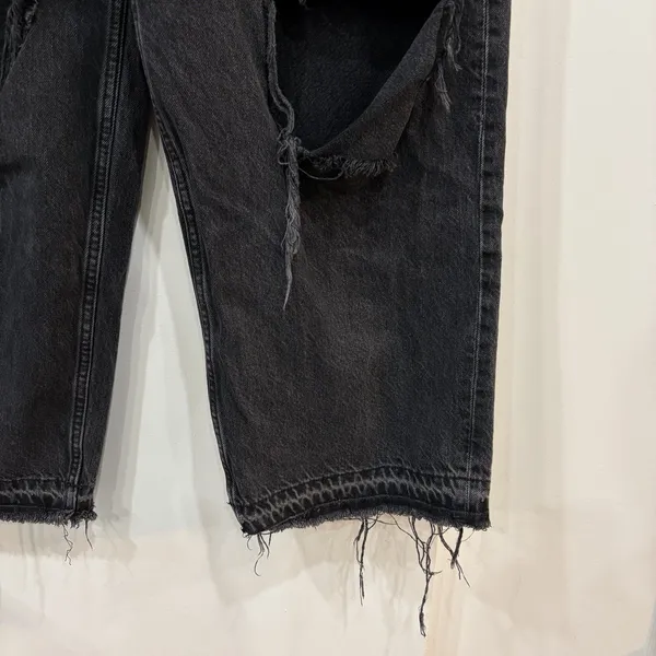 H&M Women’s Black Baggy Fit Distressed Ripped Jeans 30 Waist Frayed Hem - Image 3