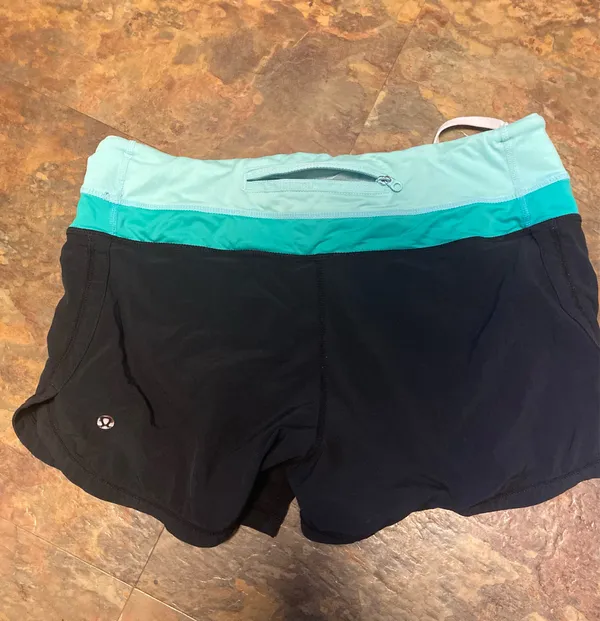 Lululemon wet dry warm shorts - Image 2