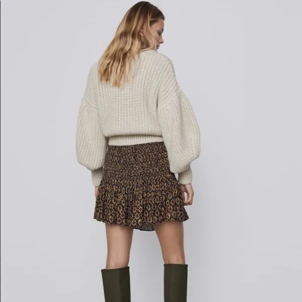 ✨ HP✨ZARA PRINTED MINI SKIRT✨ - Image 4
