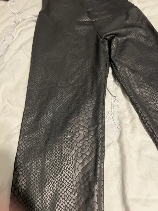 Full Length Black Snake Skin Leggings - Image 2