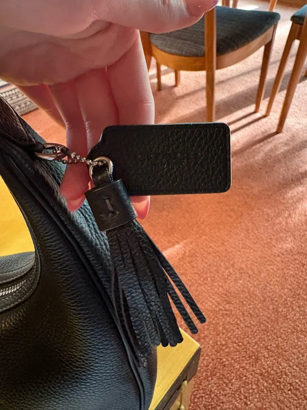 Coach Shoulder Bag Black - Image 6