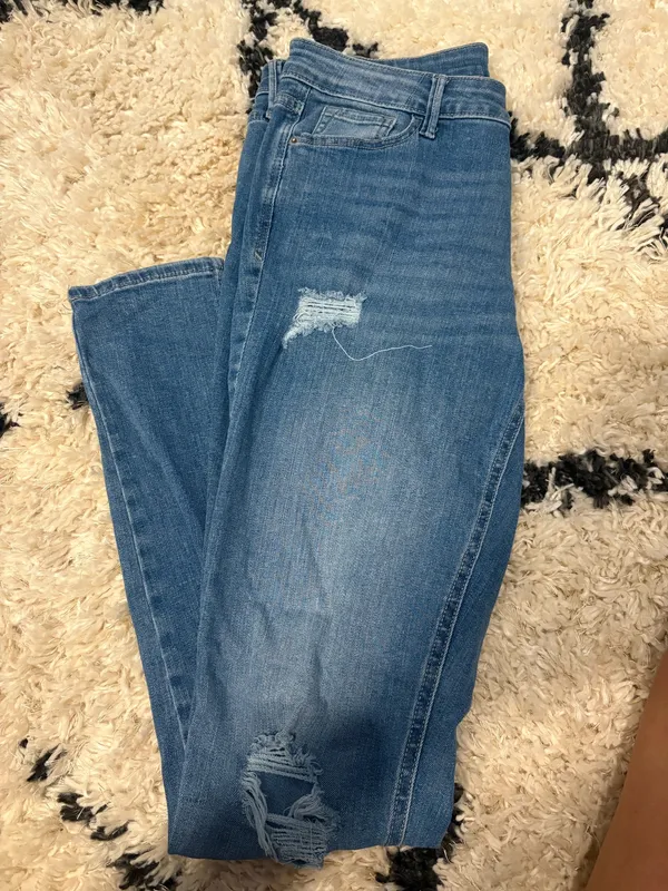 Old Navy Jeans Women’s - Image 2