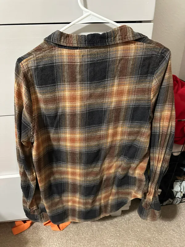 Buckle Flannel - Image 2