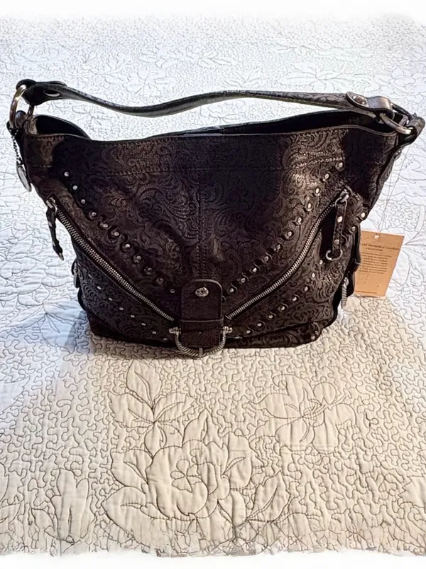 ♨️NWT Patricia Nash Lancaster Tooled Leather Studded Western Buckle Tote Bag❤️ - Image 4