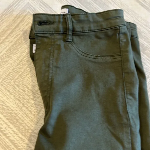 Zara Women’s Army Green Stretch Skinny Jeans Size 4 - Image 2