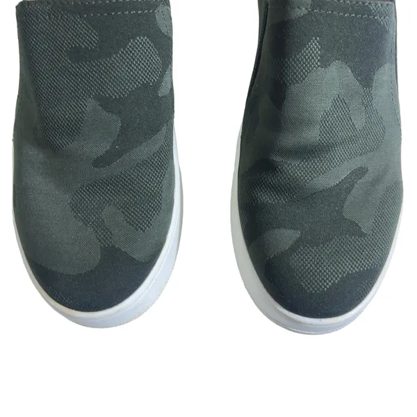 Steve Madden Zayna Camo Slip On Sneakers Green Platform Casual Shoes Size 7 - Image 2