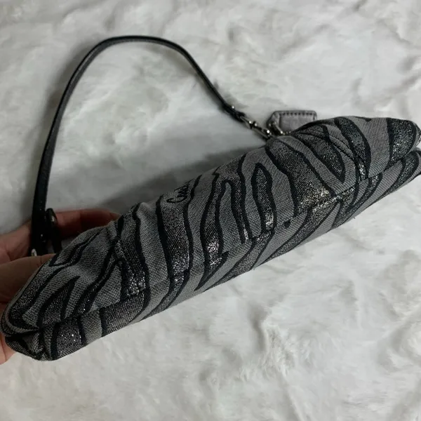 y2k COACH Zebra Silver Print Black Metallic Mini Purse / Wristlet - Image 5