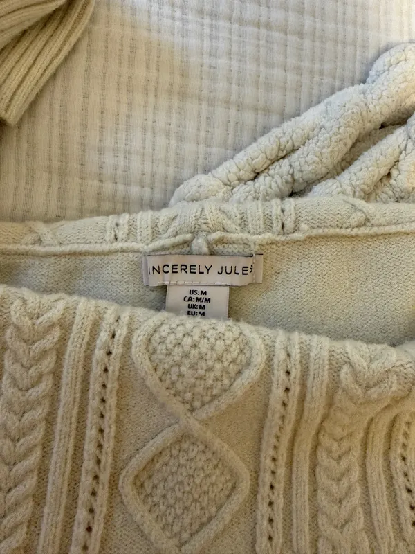 Cableknit Sweater Set - Image 4