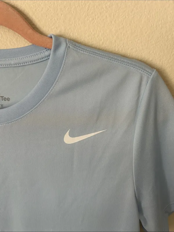 Nike dry fit Tee baby blue workout casual T-shirt XS - Image 2