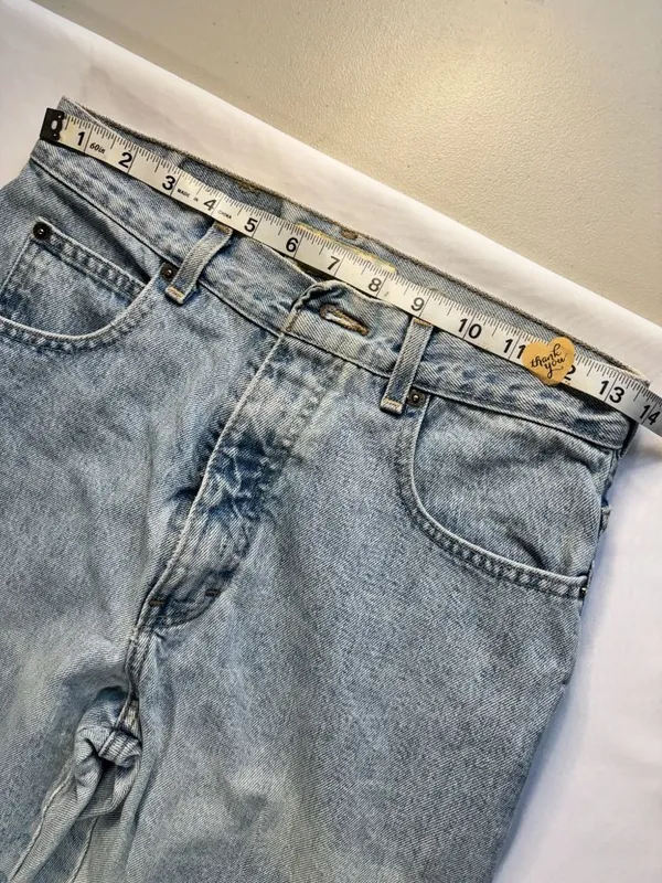 County Seat Relaxed Fit Light Wash Jeans (W32 x L27) - Image 3