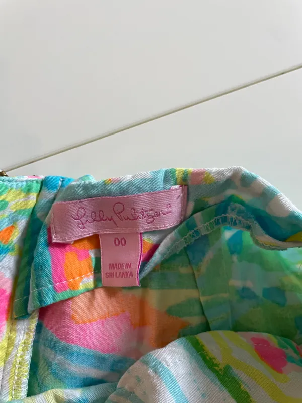 Lilly Pulitzer Colorful Shorts - Image 3