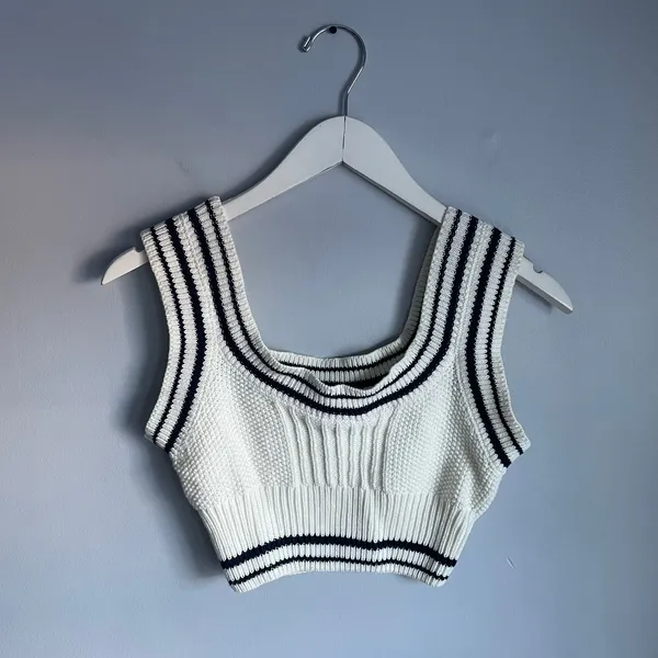 Cider Knit Crop Top Sweater Tank Small Academia Preppy Layer Heritage Classic - Image 2