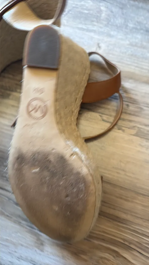 Michael Kors Sandals Wedge 9.5 - Image 3