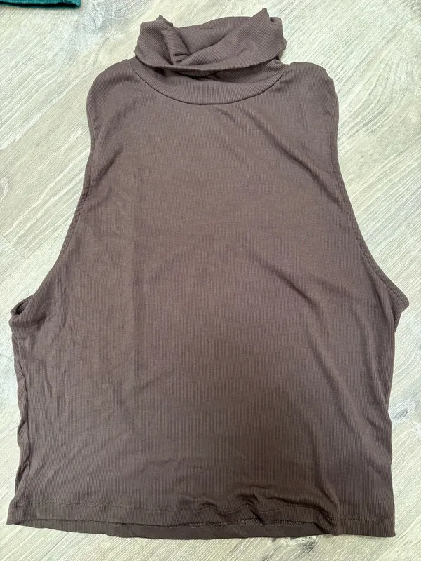 Sunday Best Aritzia Top Tank - Image 4