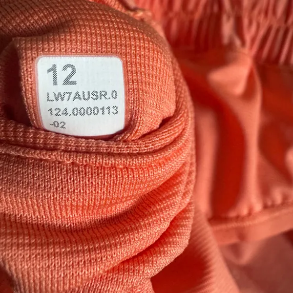 NWT Lululemon Hotty Hot Running Shorts Low Rise 2.5”‎ Lined Coral Kiss Size 12 - Image 9