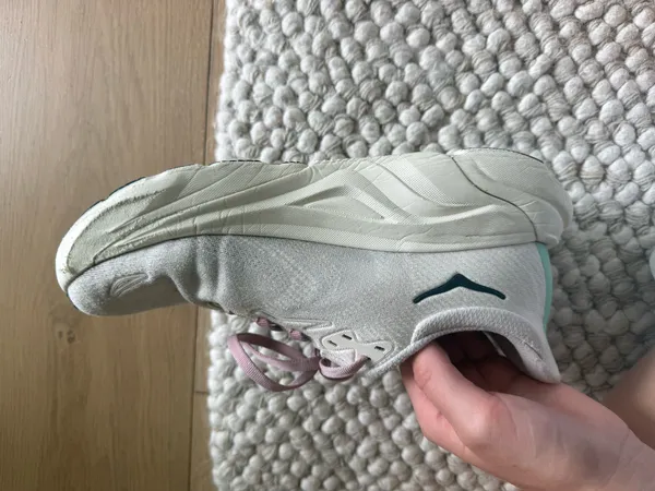 Hoka Arahi 8  - Image 8