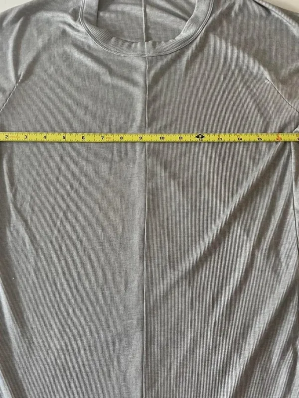Uniqlo Alexander Wang Heattech Gray Long Sleeve Women's Top Size Medium - Image 6