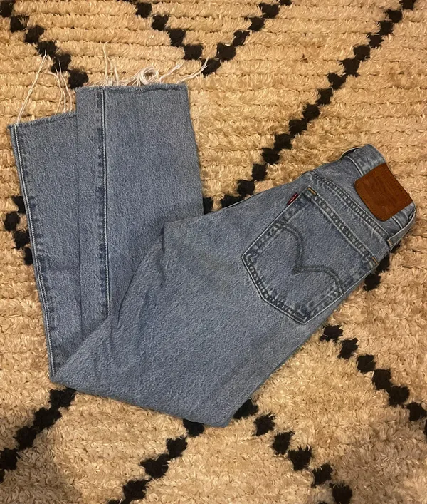 Levi's Jeans - Image 2
