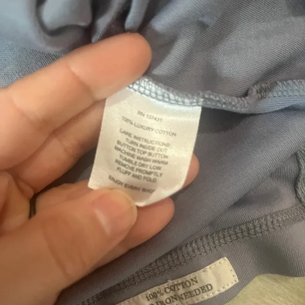 Abercrombie & fitch bike shorts beige/ cream size xl - Image 2