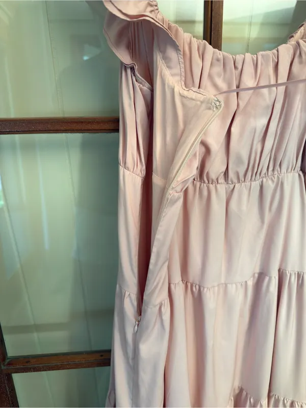 Vici Tru Tiered Ruffle Maxi Dress Flowy Light Pink Peach Size XS Feminine - Image 10