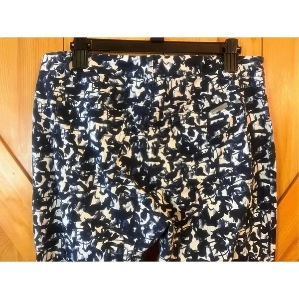 DKNY Women's Blue Patterned Pants Size 10 (4413) - Image 4